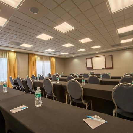 Springhill Suites Риджкрест Екстер'єр фото